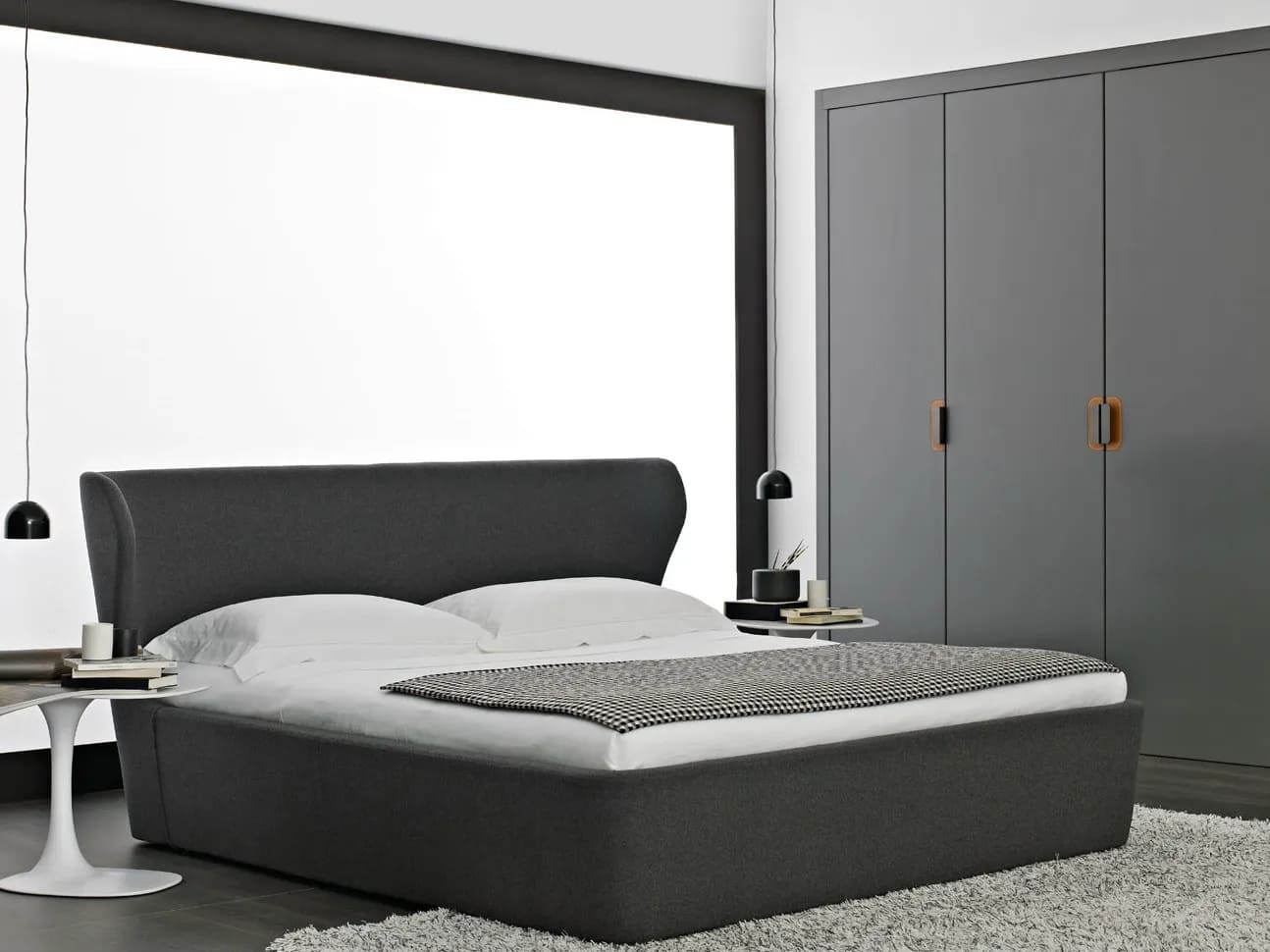 Кровать B&B Italia Papilio в интерьере