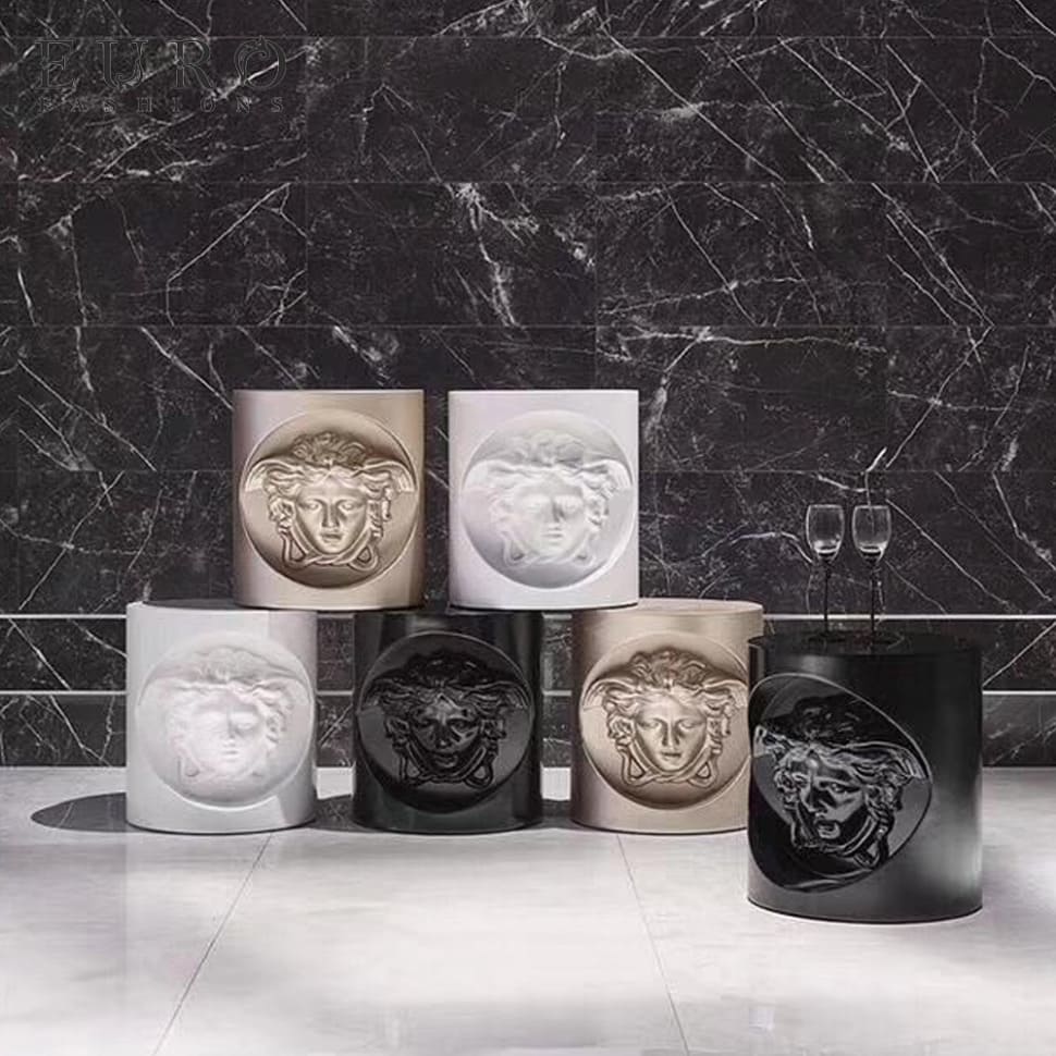 Угловой столик Versace VG2 в интерьере