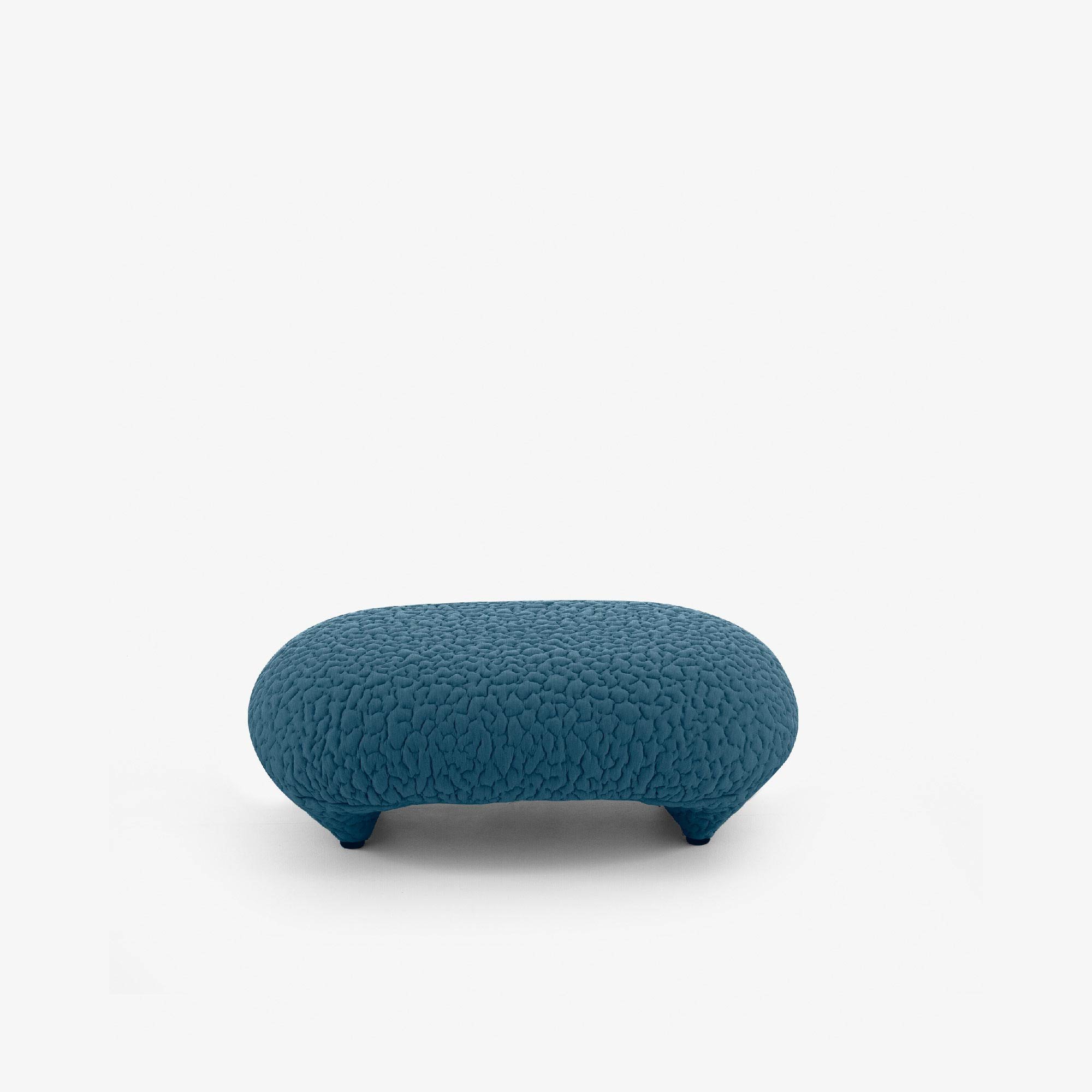 Пуф Ligne Roset Ploum в интерьере