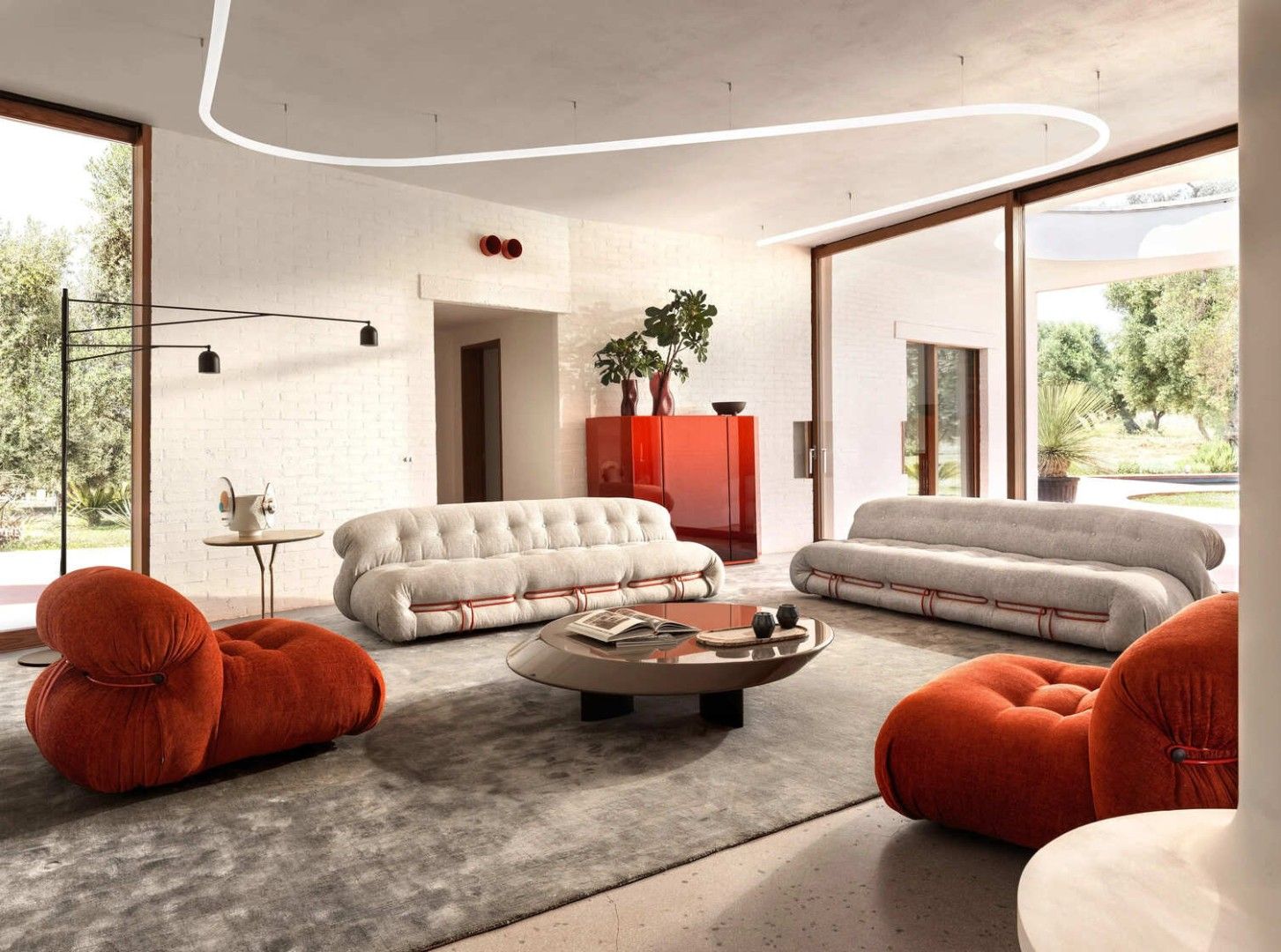 Диван Cassina Soriana в интерьере