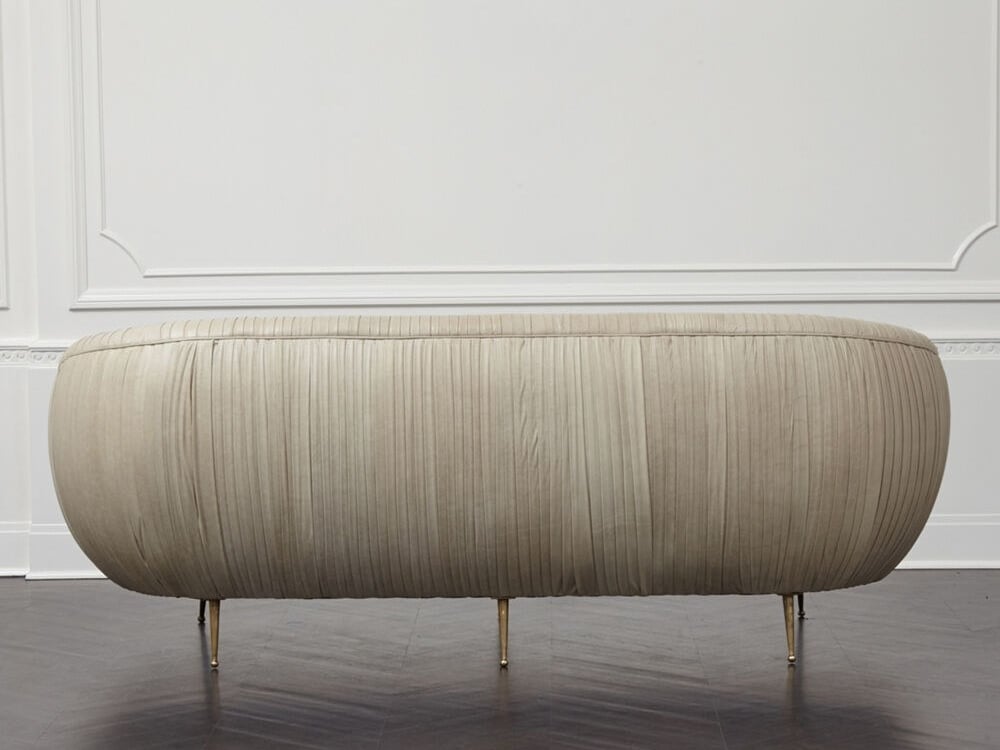 Диван Kelly Wearstler Souffle в интерьере