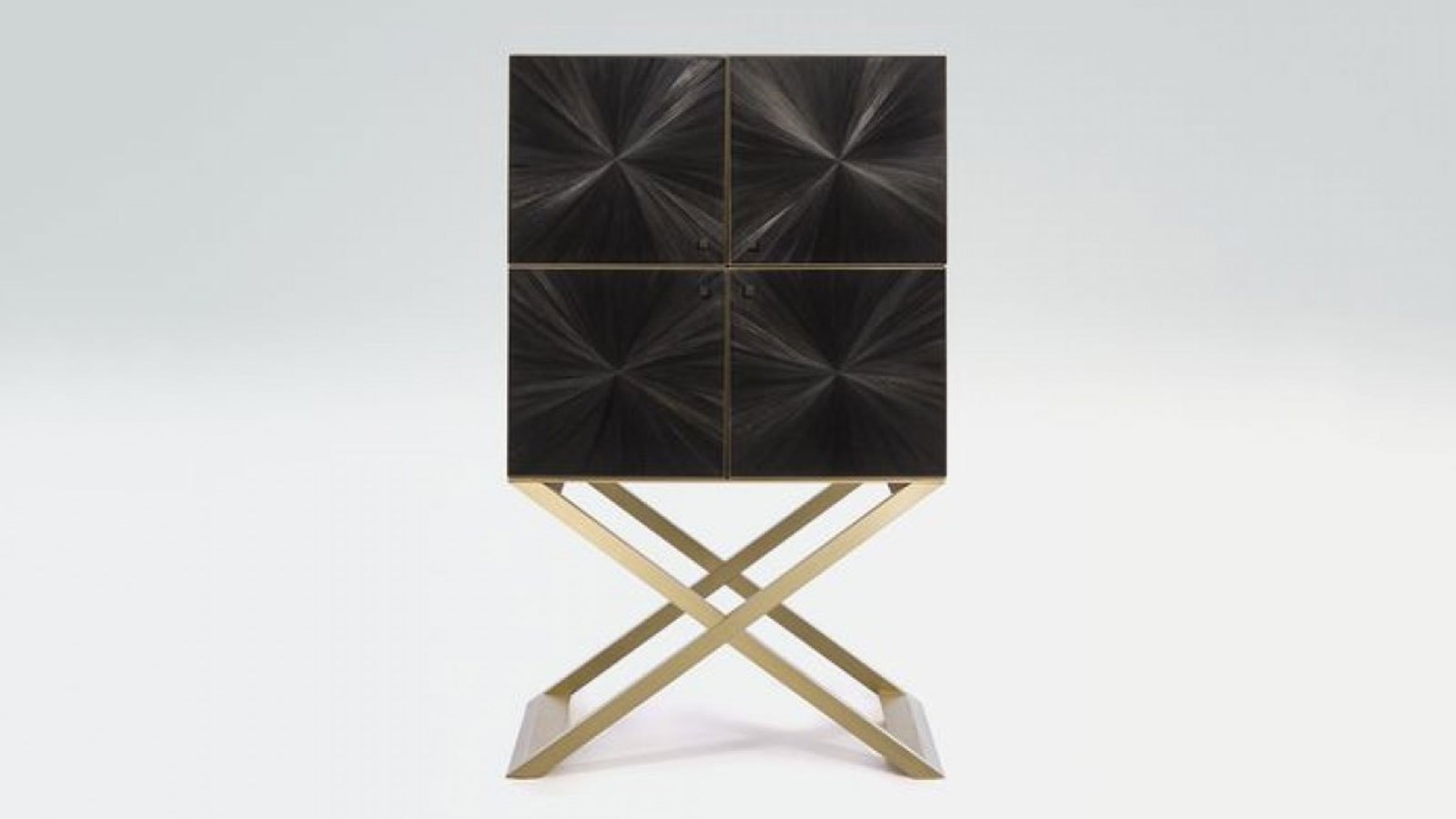 Винный шкаф Armani Club Black Straw Marquetry в интерьере
