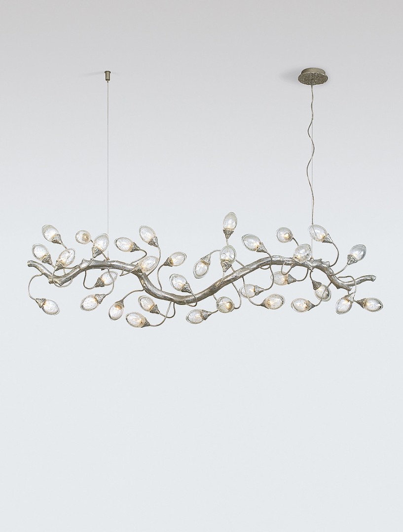 Подвесной светильник SERIP Lotus Horizontal Bloom в интерьере