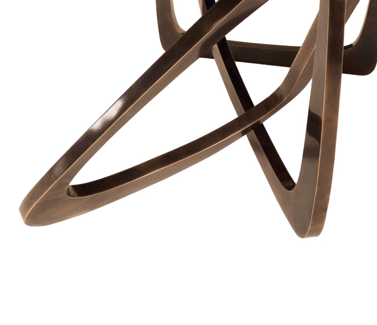 Обеденный стол Hudson Furniture Round Bangle в интерьере