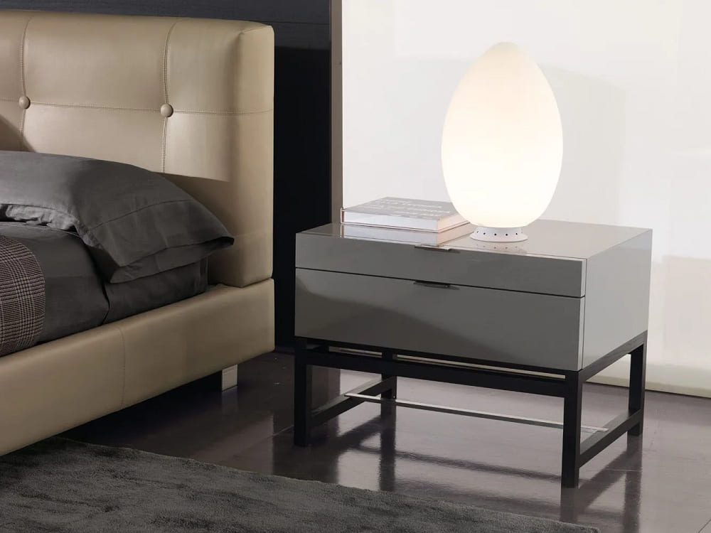 Прикроватная тумба Minotti Harvey в интерьере