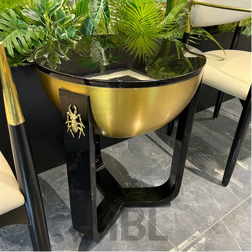 Угловой столик Boca Do Lobo 400х500