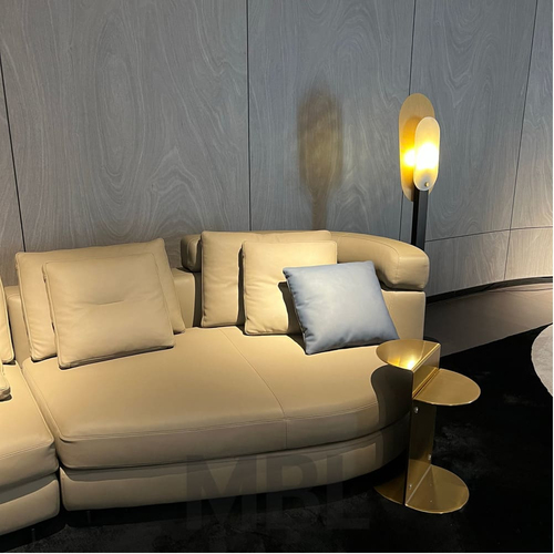 Угловой столик Minotti, золотистый