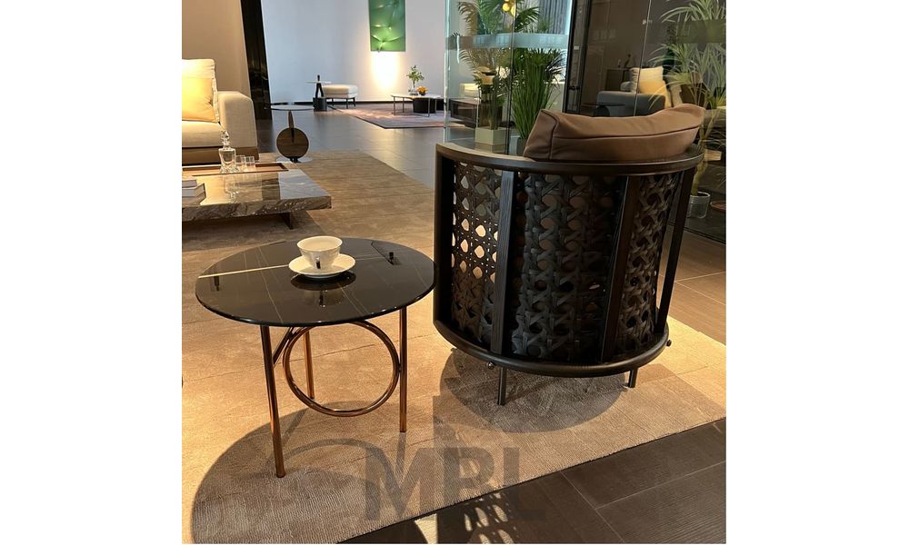 Угловой столик Minotti, натуральный мрамор