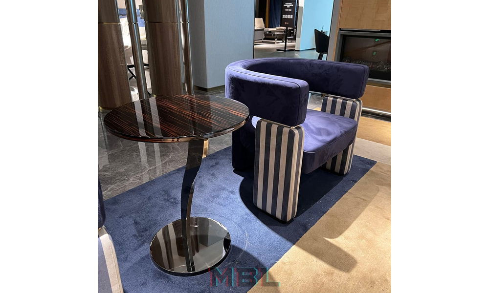 Угловой столик Fendi 500х500х620