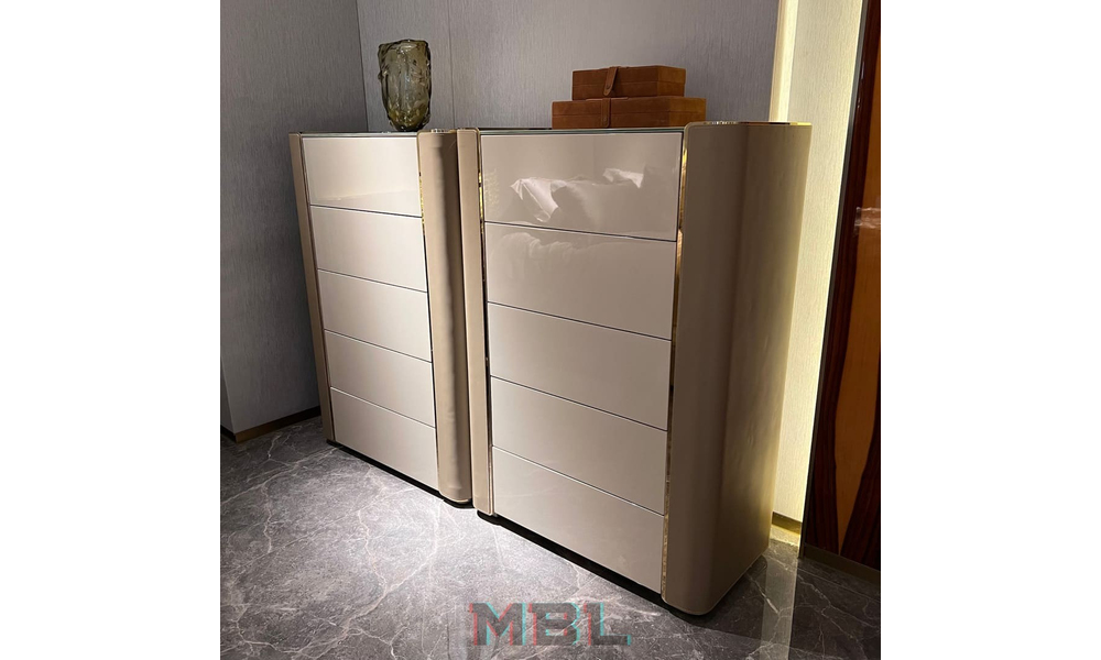 Комод Fendi 850х450х1200