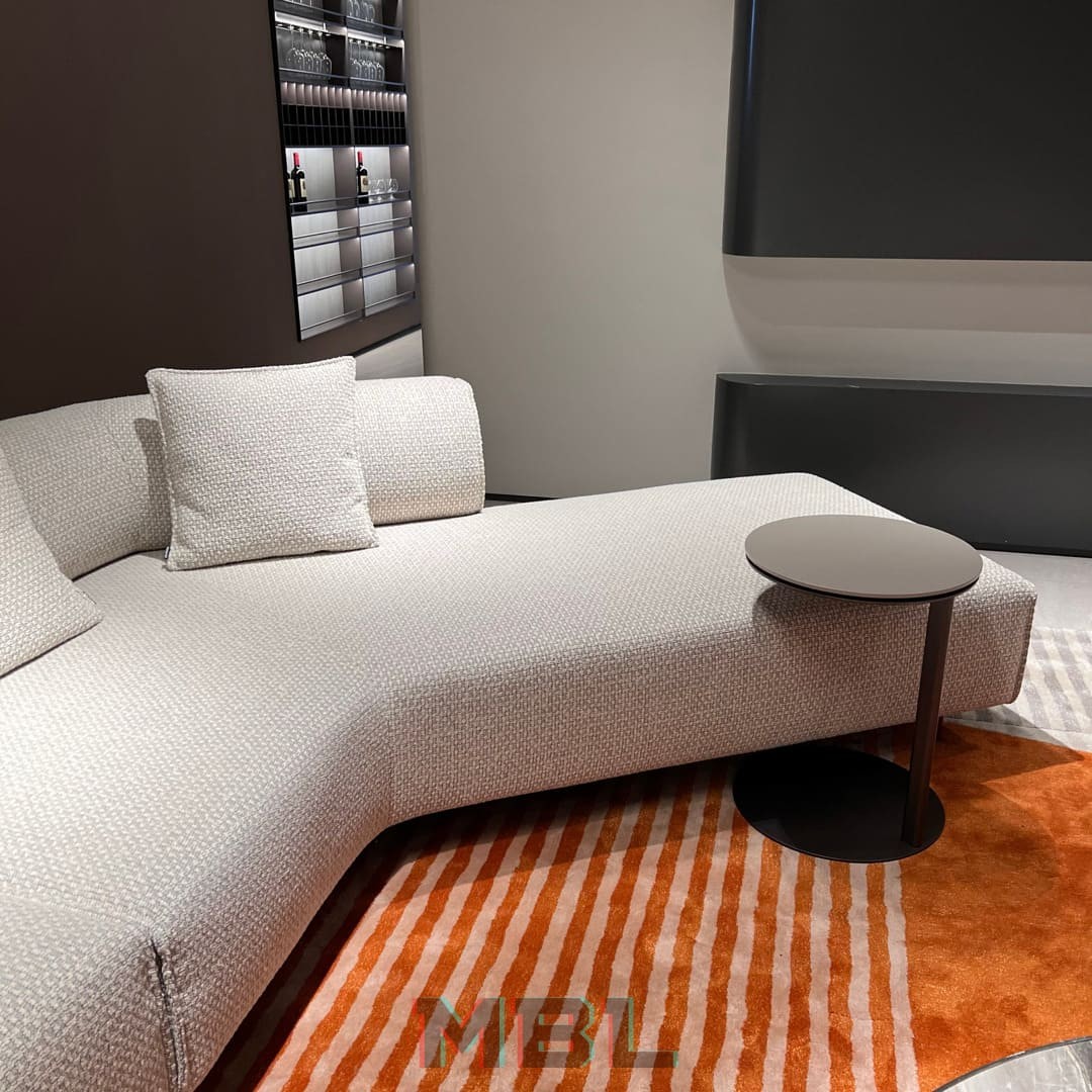 Диван, белый в интерьере