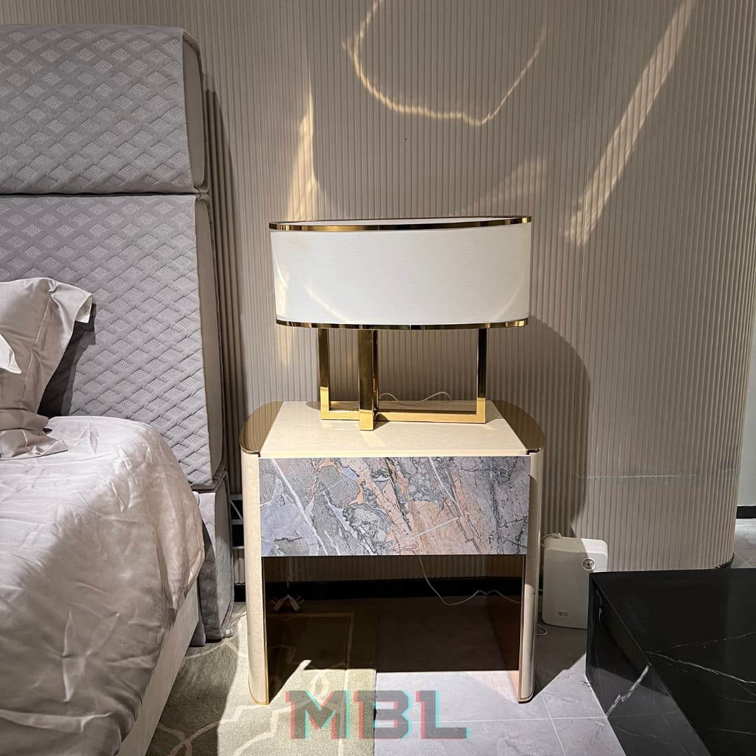 Прикроватная тумба CORNELIO CAPPELLINI 650х460х560 в интерьере
