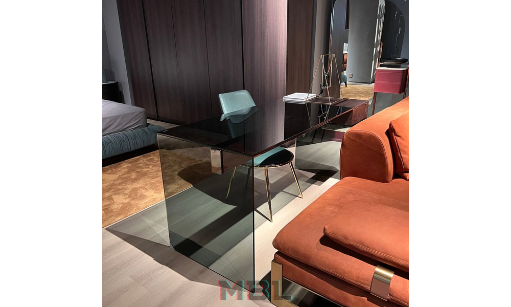 Письменный стол Minotti, стекло