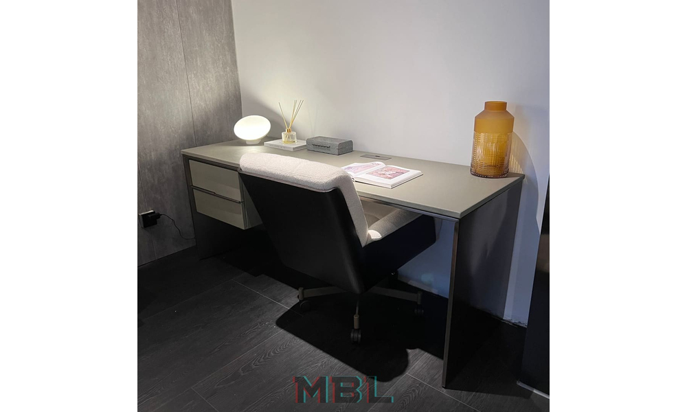 Письменный стол Minotti, серый