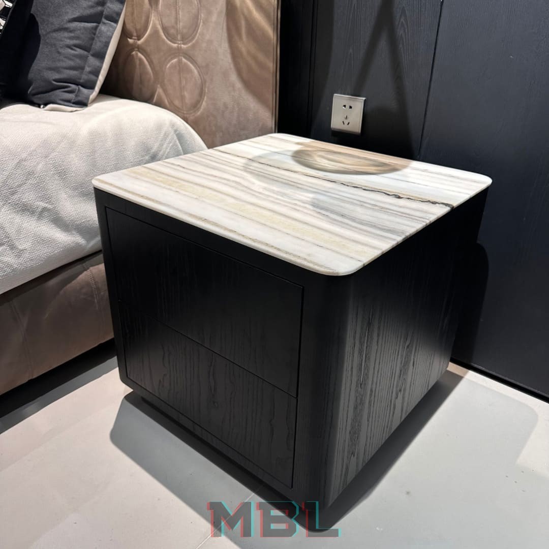 Прикроватная тумба Minotti 550х550х505, венге в интерьере