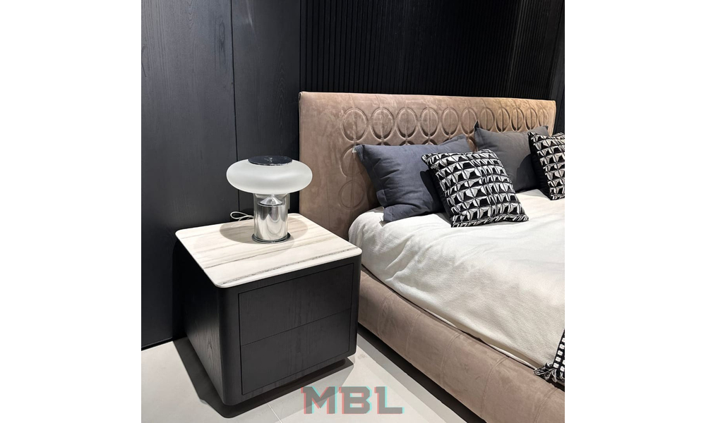 Прикроватная тумба Minotti 550х550х505, венге