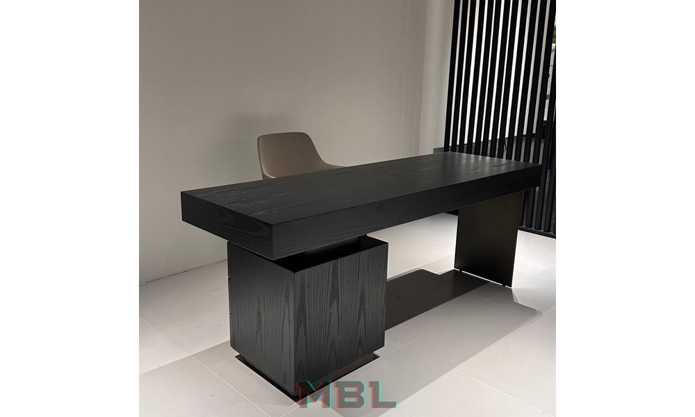 Письменный стол Minotti, черный