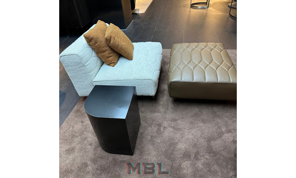 Угловой столик Minotti 350х350х450