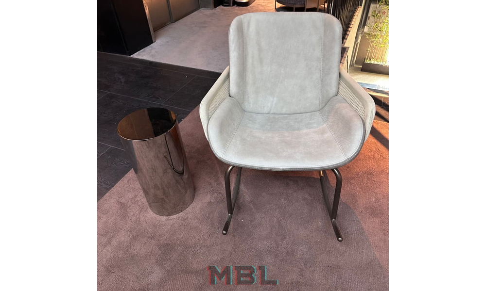 Угловой столик Minotti 273х450