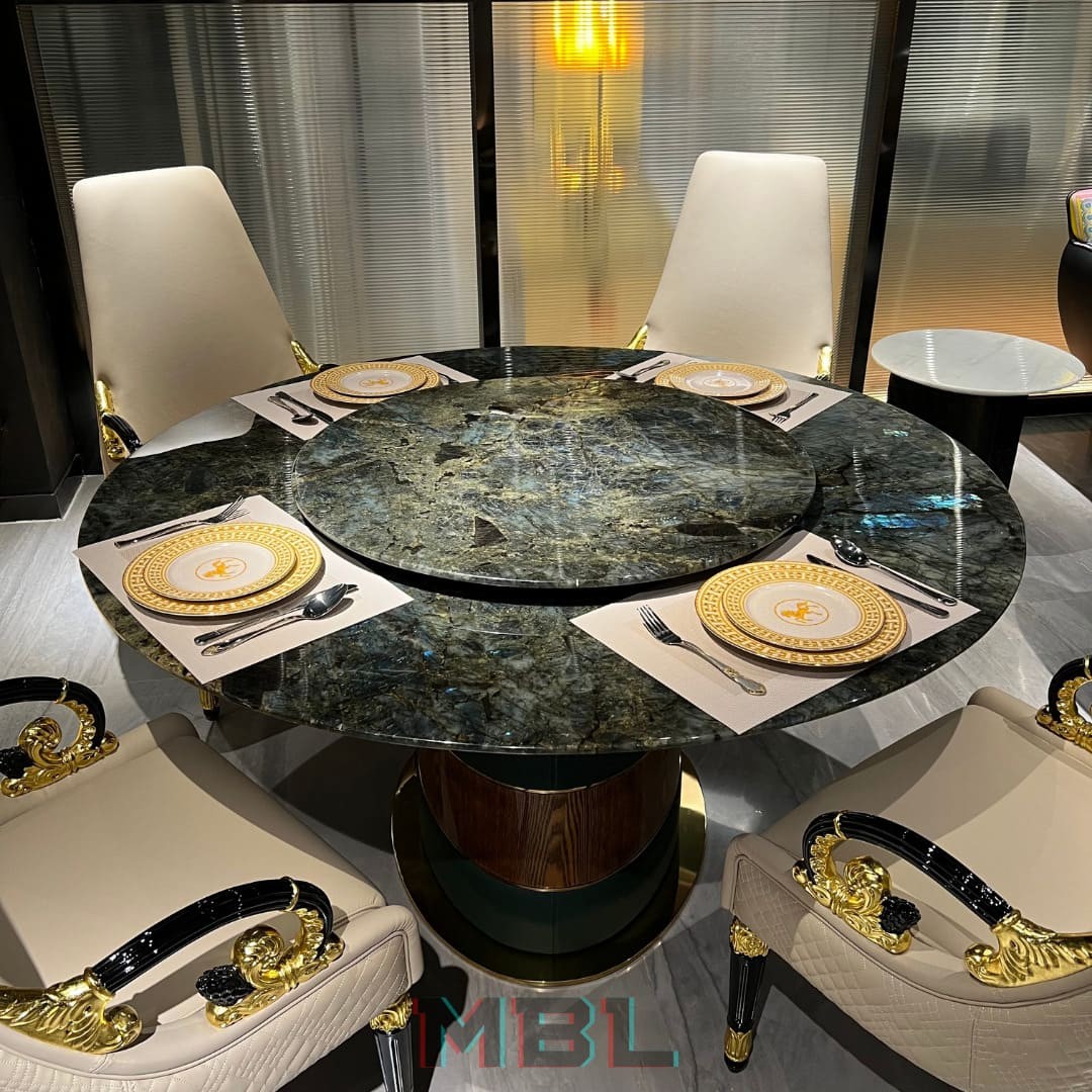 Стул Versace 600х655х1110 в интерьере