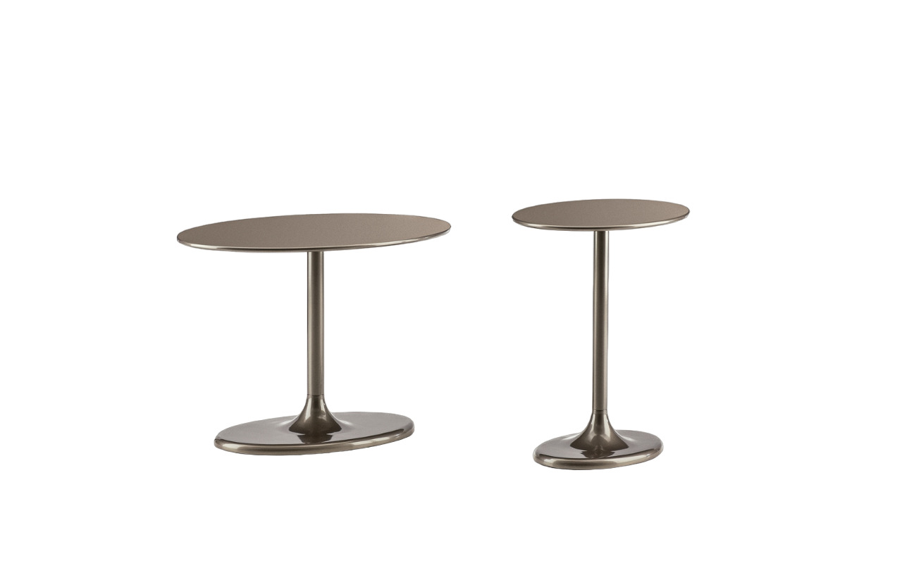 Угловой столик Minotti Taiko в интерьере