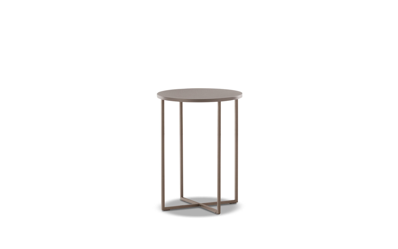 Угловой столик Minotti Duchamp Bronze в интерьере