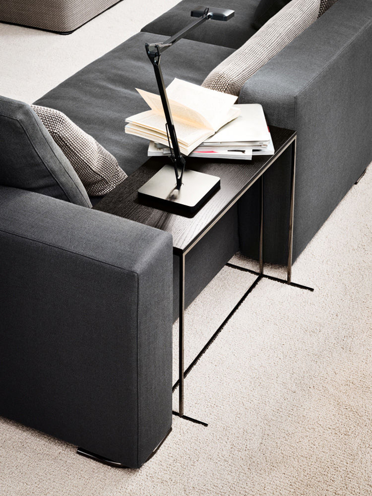 Угловой столик Minotti Leger в интерьере