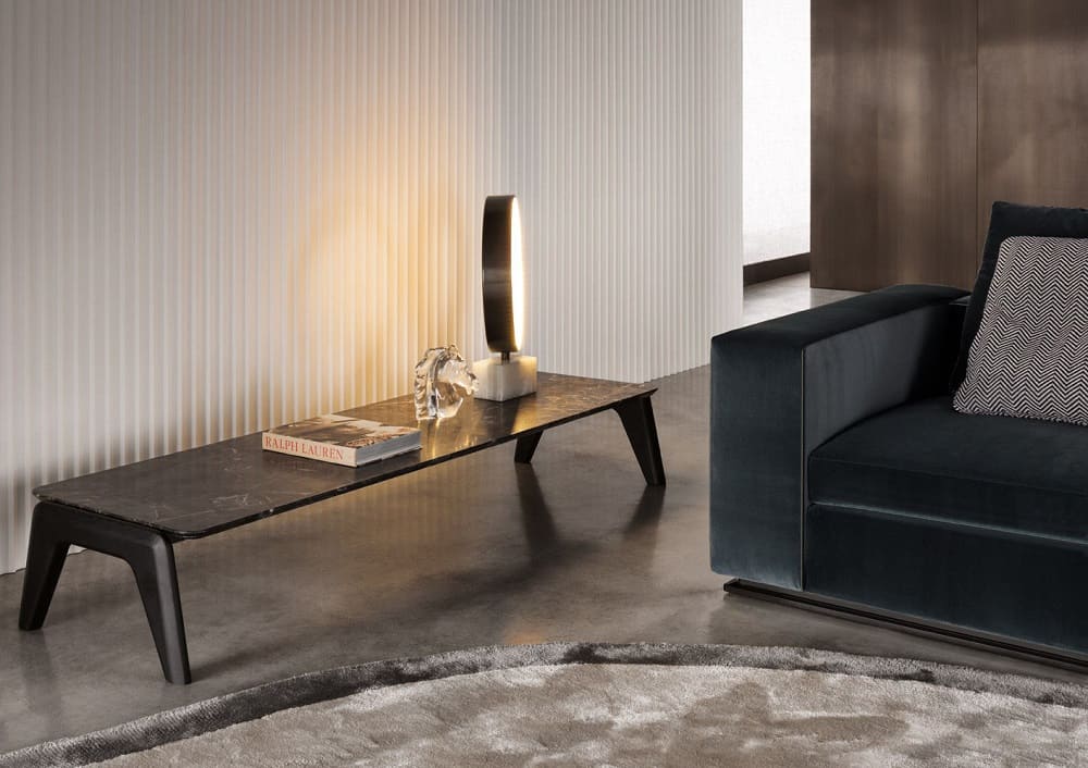 Угловой столик Minotti Kirk Wood в интерьере