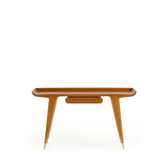 Письменный стол Molteni D.847.1 в интерьере