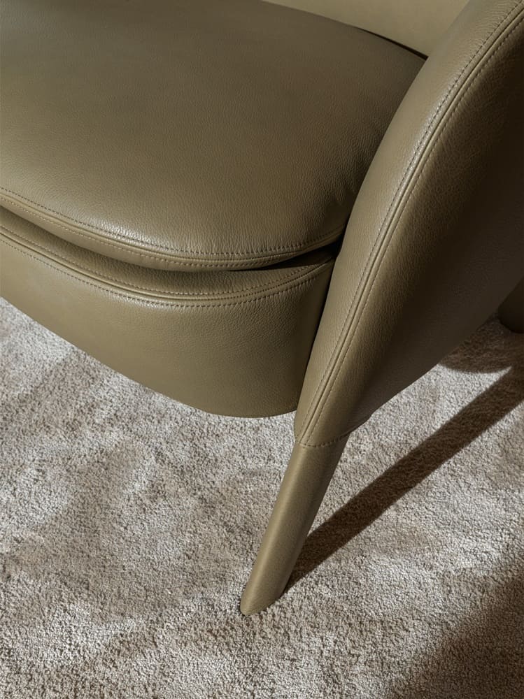 Кресло Molteni Sutton в интерьере