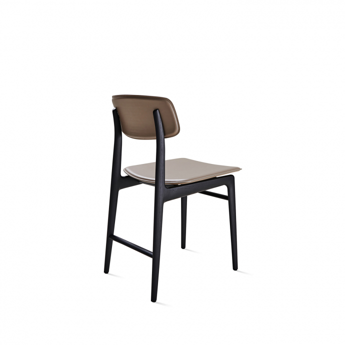 Стул Molteni Woody в интерьере
