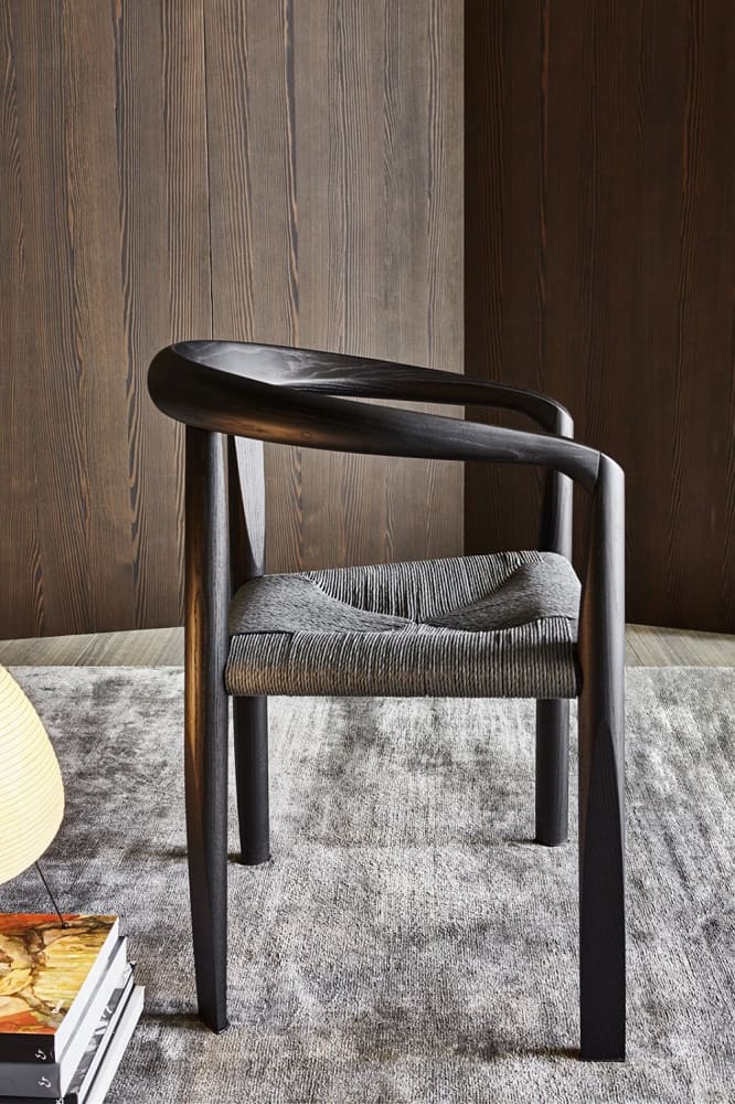 Стул Molteni MHC.3 Miss в интерьере