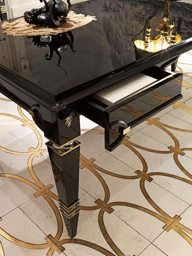 Письменный стол Visionnaire Windsor в интерьере