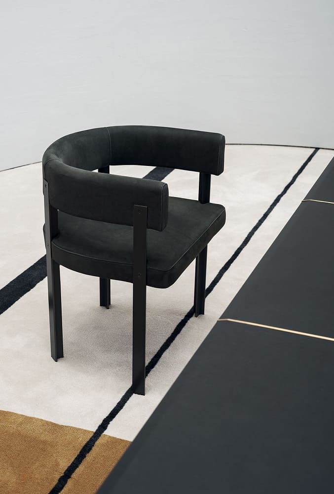 Стул Baxter T Chair в интерьере