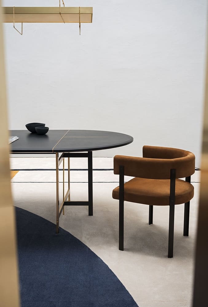 Стул Baxter T Chair в интерьере