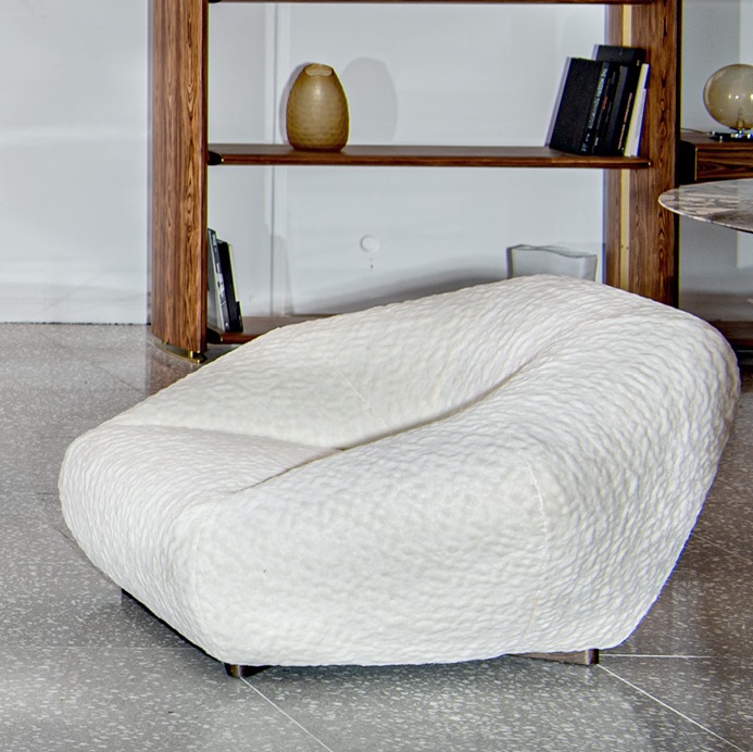 Кресло CORNELIO CAPPELLINI Bloom в интерьере