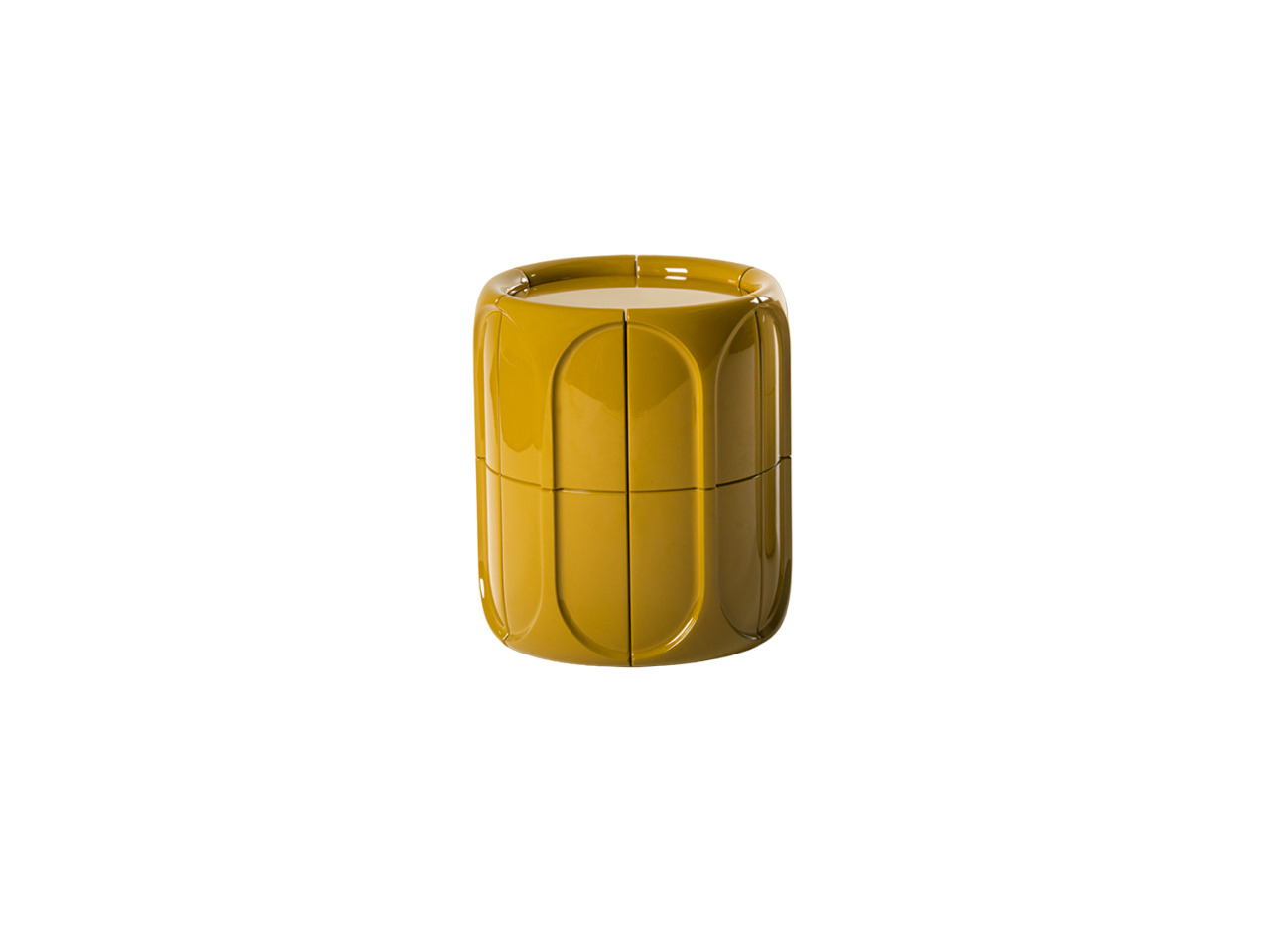 Журнальный столик CORNELIO CAPPELLINI Concave в интерьере