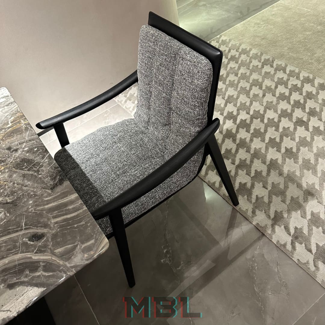 Стул Minotti 640х680х680, текстиль в интерьере