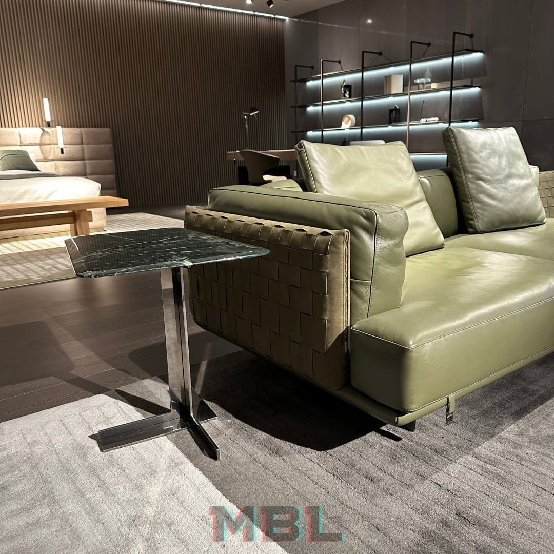 Диван Minotti, кожа, зеленый в интерьере