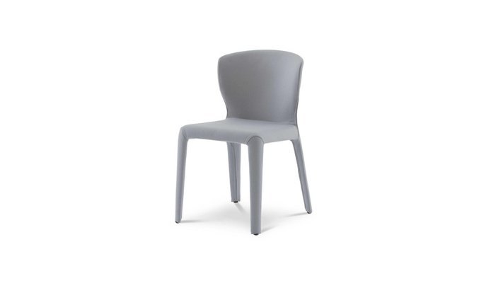 Кухонный стул Cassina Hola369 в интерьере