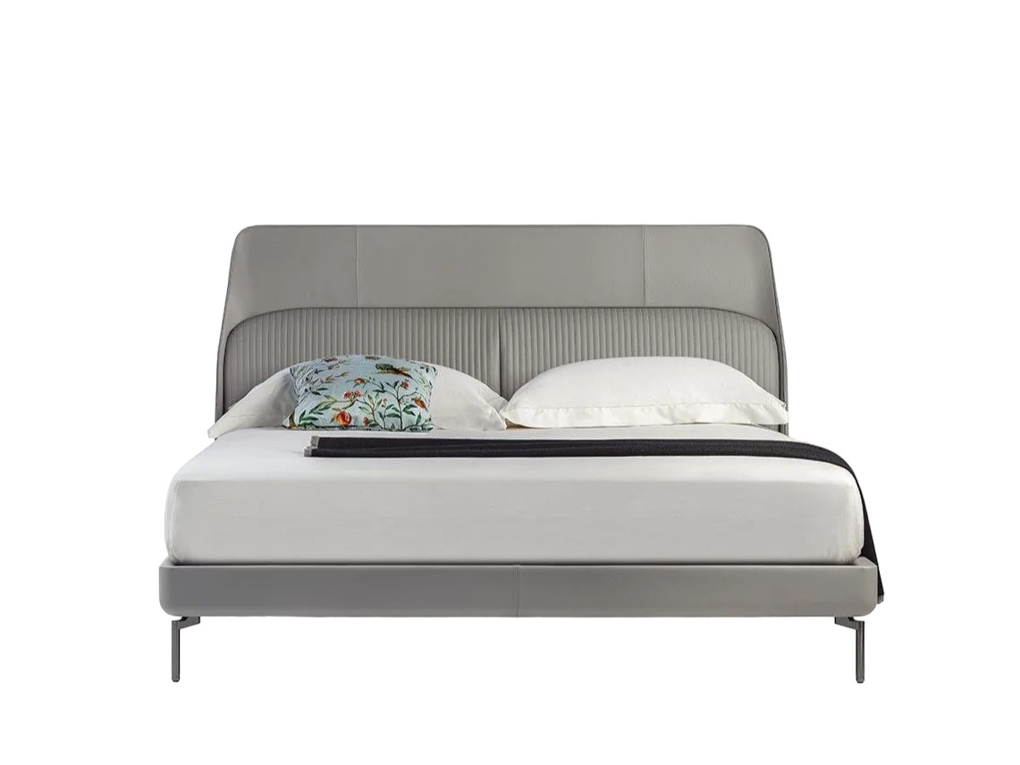 Кровать Poltrona Frau Coupe De Luxe в интерьере