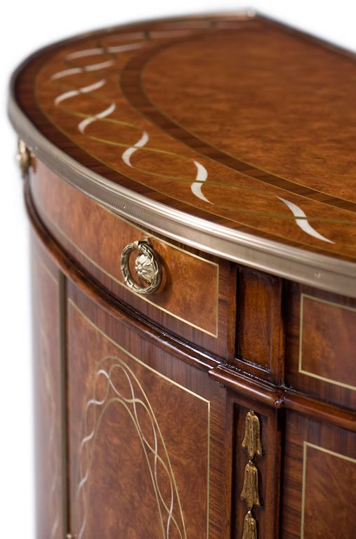 Буфет Theodore Alexander A finely inlaid в интерьере