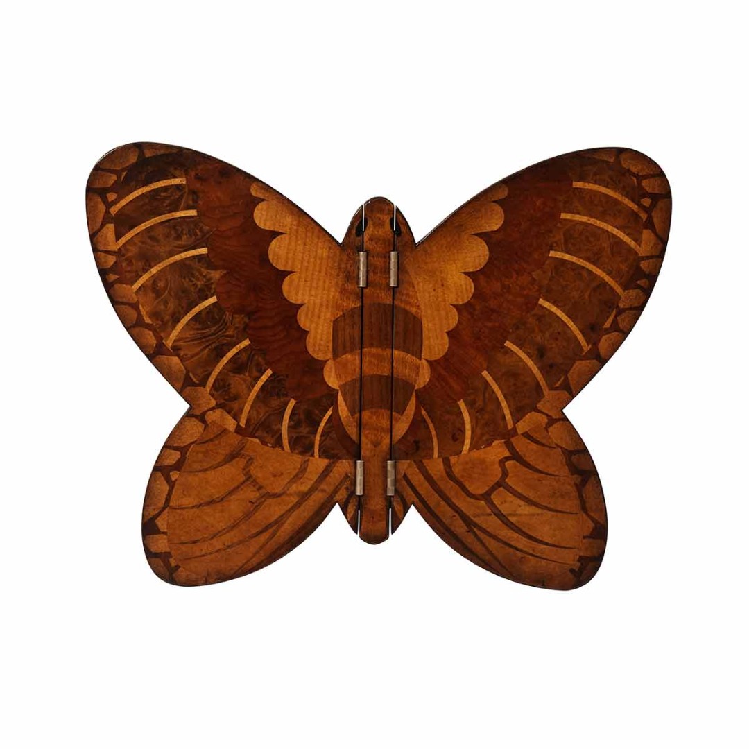 Угловой столик Theodore Alexander Butterfly в интерьере